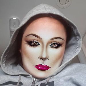 Meet your Posher, Miranda